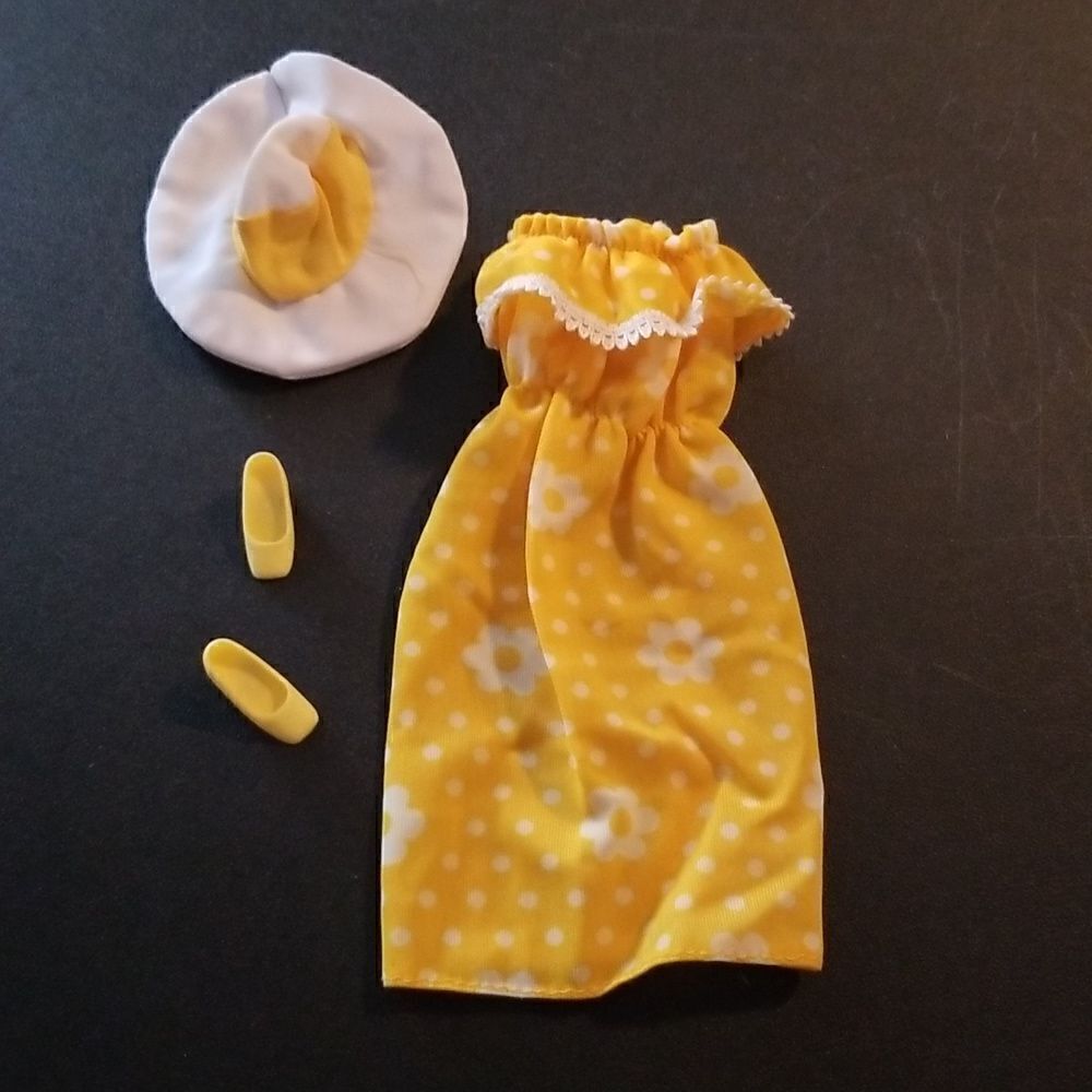 Vintage yellow barbie doll  dress with shoe's and hat  estate sale find